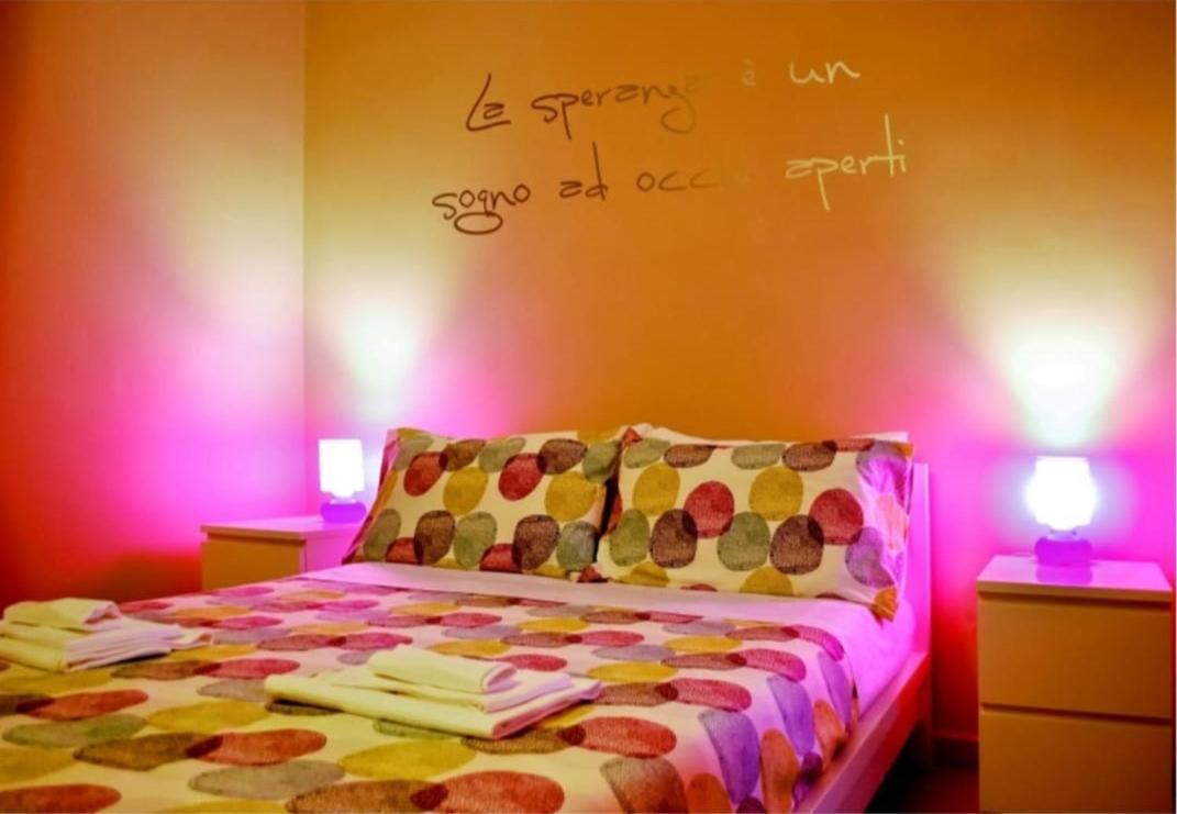 Bed And Breakfast Charming House Barletta Buitenkant foto